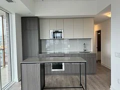 220 Missinnihe Way 421, Mississauga, On L5h 0a9