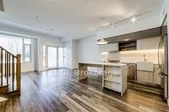 50 High Park Avenue Th-107, Toronto W02, On M6p 0b4