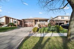 3424 Charmaine Heights, Mississauga, ON L5A 3C1