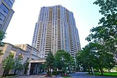 25 Kingsbridge Garden Circle 1116, Mississauga, On L5r 4b1