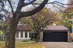 1620 Howat Crescent, Mississauga, ON L5J 4G5
