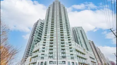 220 Burnhamthorpe Road W 204, Mississauga, ON L5B 4N4