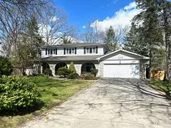 1509 Troika Crescent, Mississauga, ON L5J 4C3