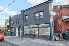 2039 Davenport Road Main, Toronto W03, On M6n 1c5