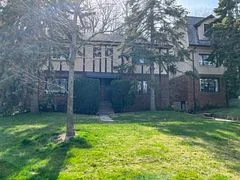 #3 248 South Kingsway, Toronto W01, ON, M6S 3T9