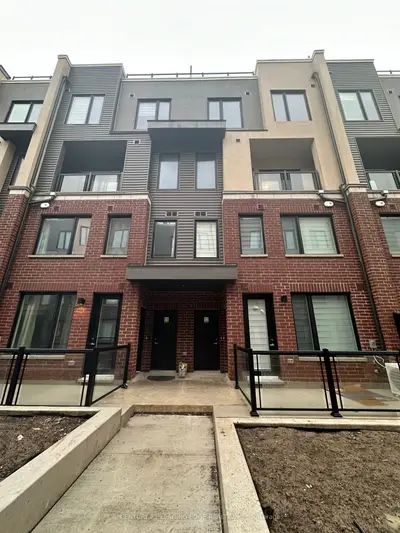 3409 Ridgeway Drive 32, Mississauga, On L5l 0b9