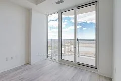 220 Missinnihe Way 911, Mississauga, ON L5H 0A9