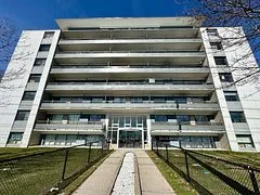 363 Lakeshore Road E 507, Mississauga, ON L5G 1H7