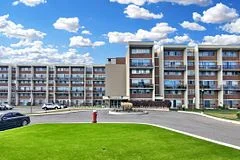 1050 Stainton Drive 107, Mississauga, On L5c 2t8