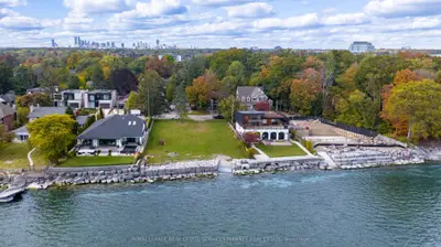 126 Cumberland Drive, Mississauga, On L5g 3m8
