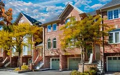 1168 Arena Road 11, Mississauga, On L4y 4k7