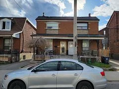 1080 Dufferin Street Main Fl, Toronto W02, ON M6H 4B6