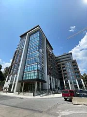 25 Neighbourhood Lane 312, Toronto W07, ON M8Y 0C4