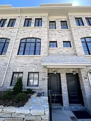 10 lunar Crescent 23, Mississauga, ON L5M 2P6
