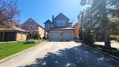2570 Dinning Court, Mississauga, On L5m 5e7