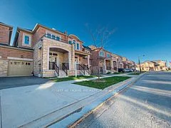 123 Marigold Gardens, Oakville, ON L6H 0Y1