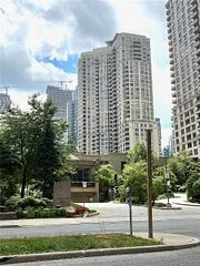3888 Duke Of York Boulevard 236, Mississauga, On L5b 4p5