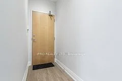3939 Duke Of York Boulevard 1604, Mississauga, On L5b 4n2