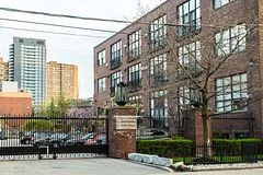 371 Wallace Avenue 35, Toronto W02, On M6p 3n8