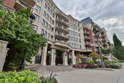 2855 Bloor Street W Ph1, Toronto W07, On M8x 3a1