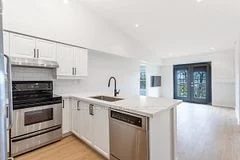 1490 Bishops Gate 403, Oakville, On L6m 4n3