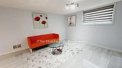 2595 Windjammer Road Lower, Mississauga, On L5l 1h7