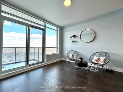 36 Park Lawn Road 4006, Toronto W06, On M8v 0e5