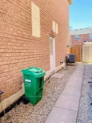 3017 Mcdowell Drive, Mississauga, On L5m 6j6