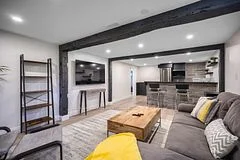 1290 Minnewaska Trail Lower, Mississauga, On L5g 3s5