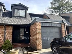20 Mineola Road E 61, Mississauga, On L5g 4n9