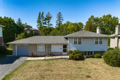 1403 Rebecca Street, Oakville, On L6l 1z6