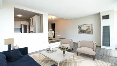 260 Scarlett Road 1909, Toronto W03, On M6n 4x6
