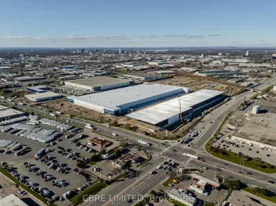 8000 Dixie Road Bldg 1, Brampton, On L6t 2j7