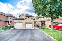 578 LEATHERLEAF Drive, Mississauga, ON L4Z 3Y6