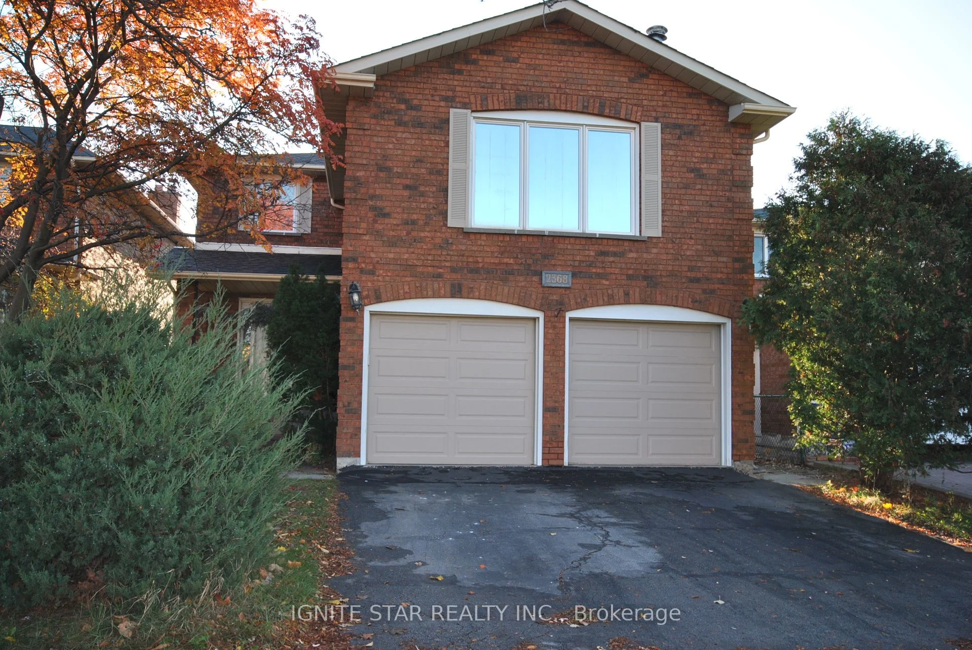 2368 Credit Valley Road upper, Mississauga, ON L5M 4E7