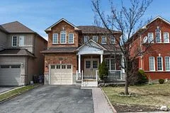 3241 Bruzan Crescent Main&Up, Mississauga, ON L5N 8E7
