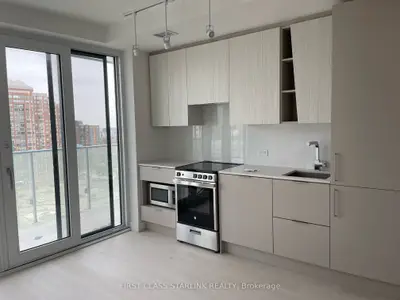 3900 Confederation Parkway 1111, Mississauga, On L5b 0m3