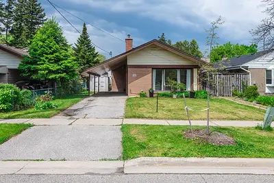 Detached in Toronto