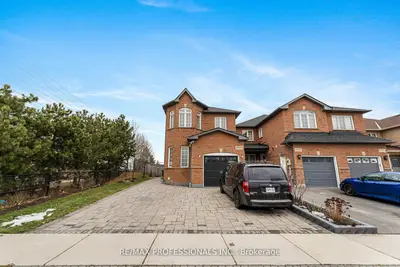 5935 Stonebriar Crescent, Mississauga, On L5v 2t8
