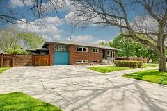 2388 Cyprus Avenue, Burlington, On L7p 1g6