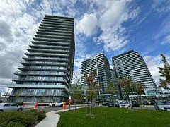 4675 Metcalfe Avenue 1406, Mississauga, On L5m 0z8
