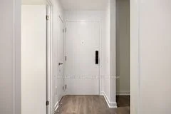 28 Ann Street 213, Mississauga, On L5g 3g1