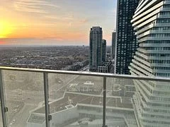 3883 Quartz Road N 2113, Mississauga, On L5b 0m4