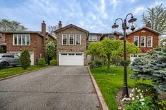 3027 Mikeboro Court, Mississauga, On L5a 4b5