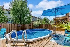 4080 Teakwood Drive, Mississauga, On L5c 3l6