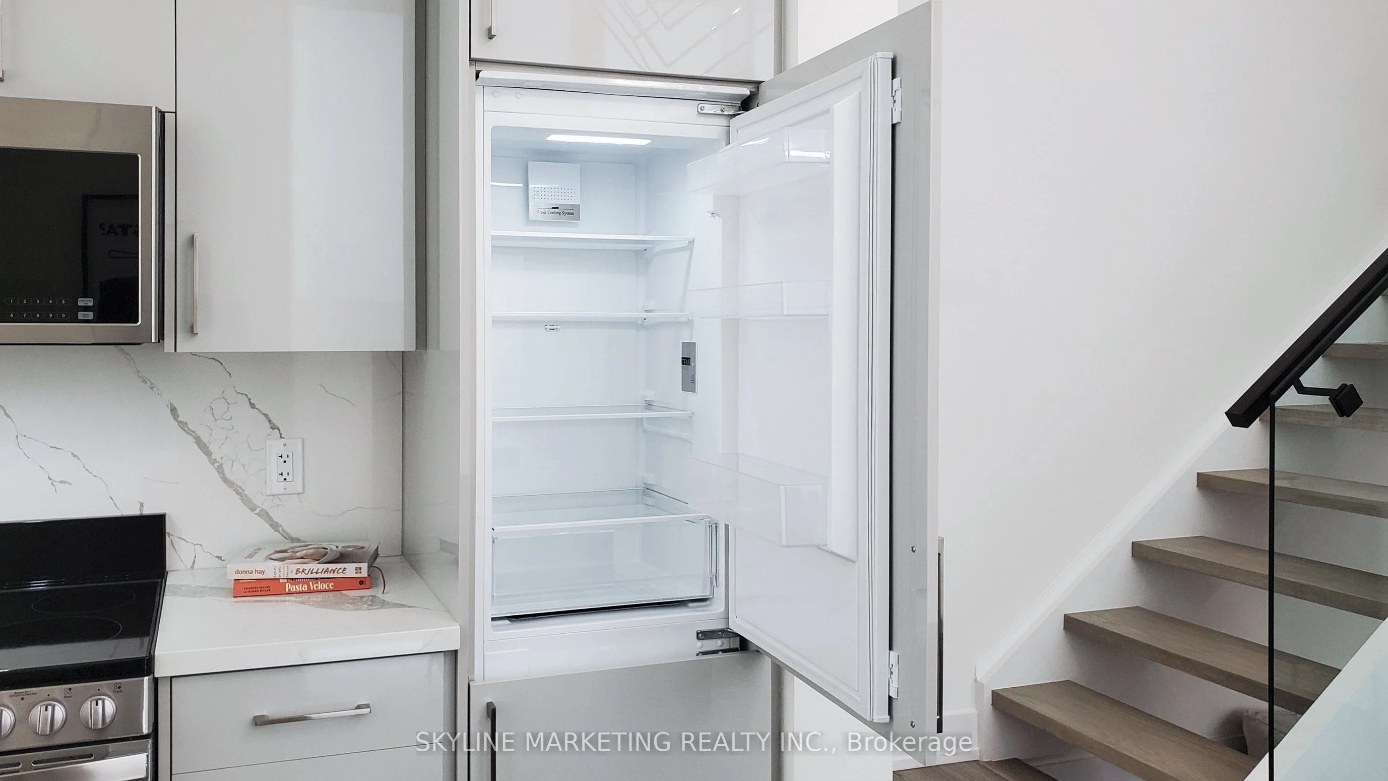 2450 OLD BRONTE Road 109, Oakville, ON L6M 5P6