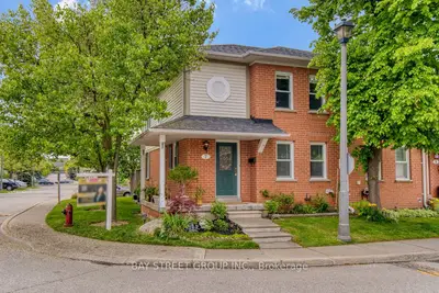 5659 Glen Erin Drive 7, Mississauga, On L5m 5p2