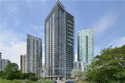 223 Webb Drive 3403, Mississauga, On L5b 0e8