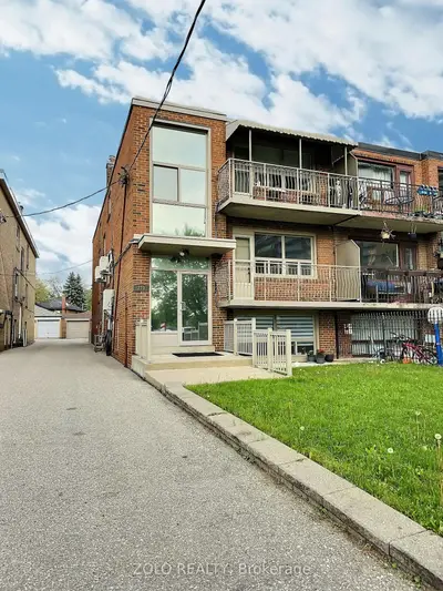 279 Scarlett Road, Toronto W03, On M6n 4l1