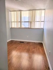1300 Marlborough Court 313, Oakville, On L6h 2s2